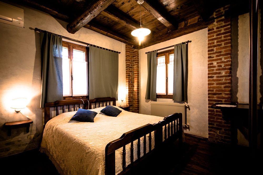 Agriturismo Borg Da Ocjs Medea Bagian luar foto
