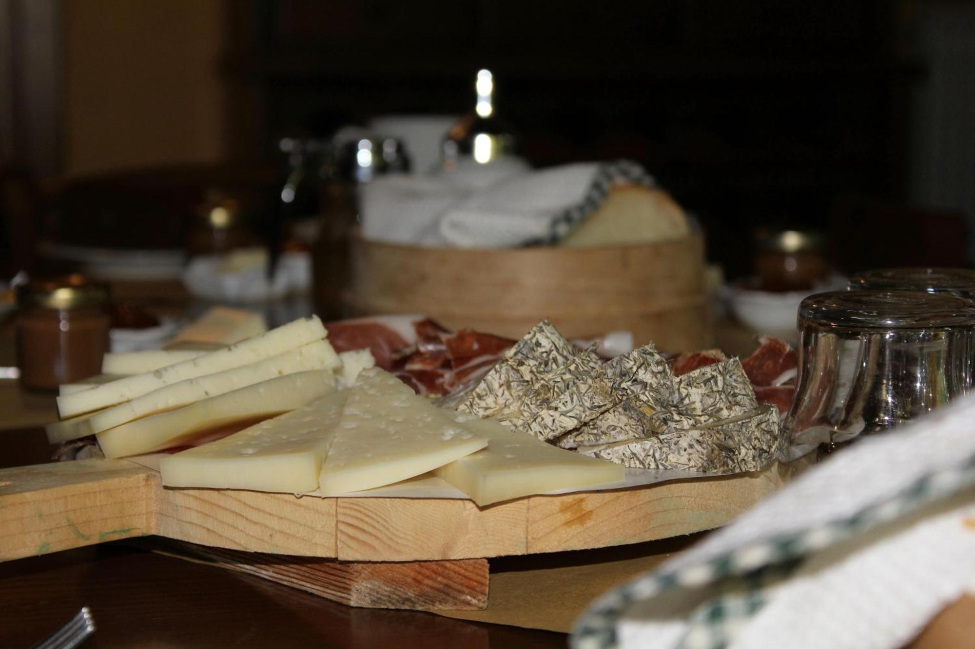 Agriturismo Borg Da Ocjs Medea Bagian luar foto
