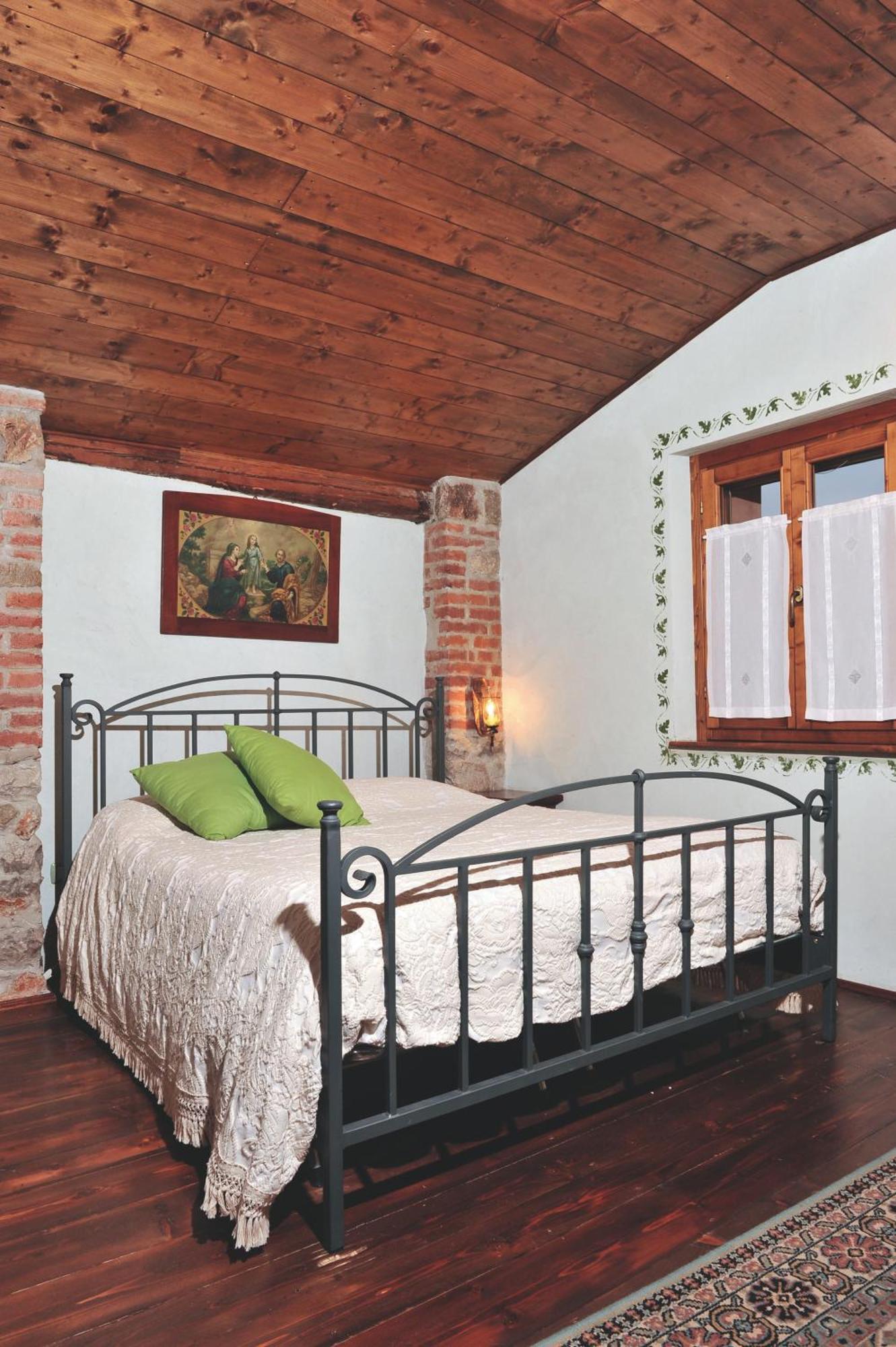 Agriturismo Borg Da Ocjs Medea Bagian luar foto